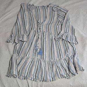 3/$10 Blue Island Ruffled Tiered V-Neck Blouse